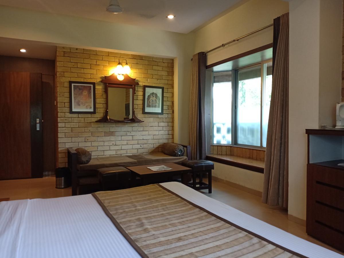 Hotel Chandralok Lonavala Exterior photo